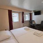 Hotel Rasch 2*