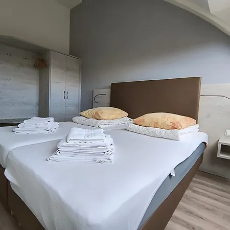 Rasch 2* Bergen aan Zee
