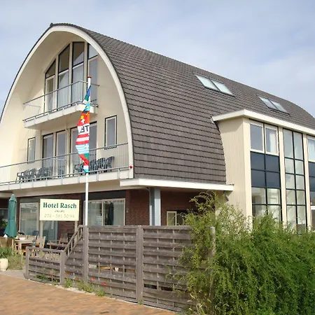 Отель Rasch Берген ан Зее