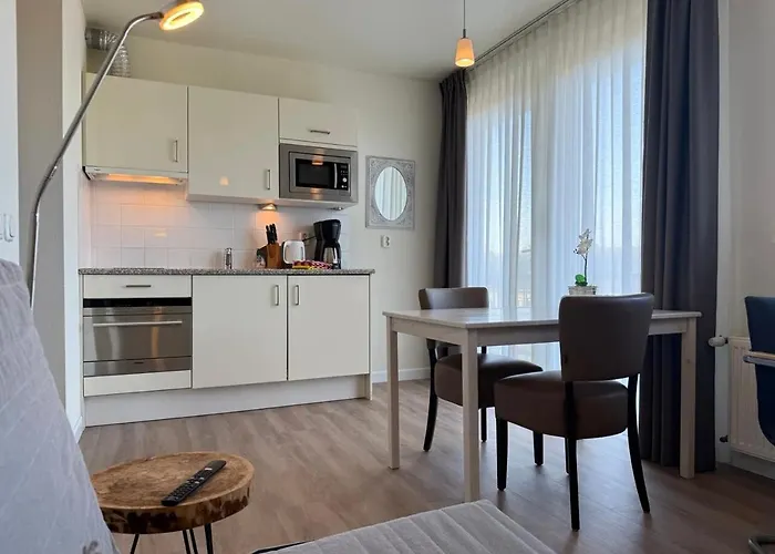 Rasch 2* Bergen aan Zee